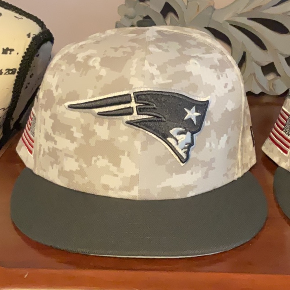 New England Patriots Salute to Service never worn- fitted 7 1/2 baseball cap - Picture 12 of 15